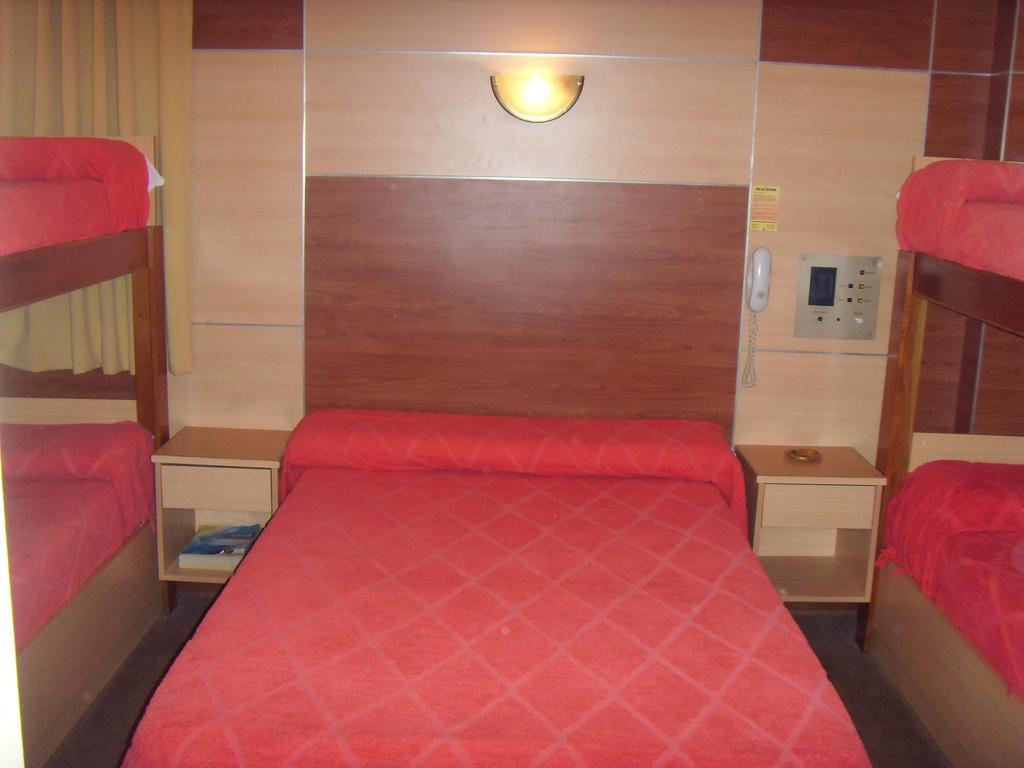 Hotel Embajador Rosario Oda fotoğraf