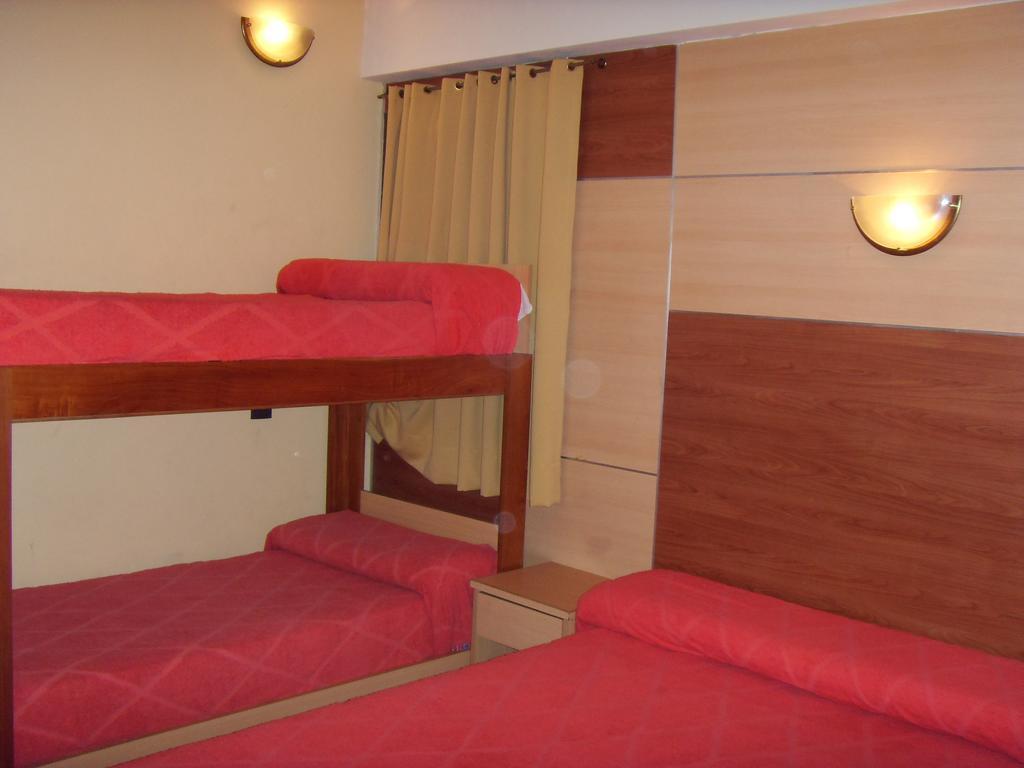 Hotel Embajador Rosario Oda fotoğraf